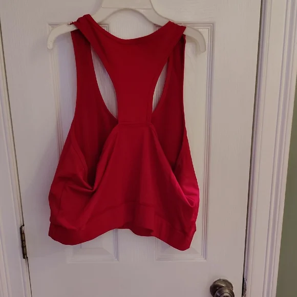 Red Athletic Tank and Capri Leggings Set - Picture 7 of 9